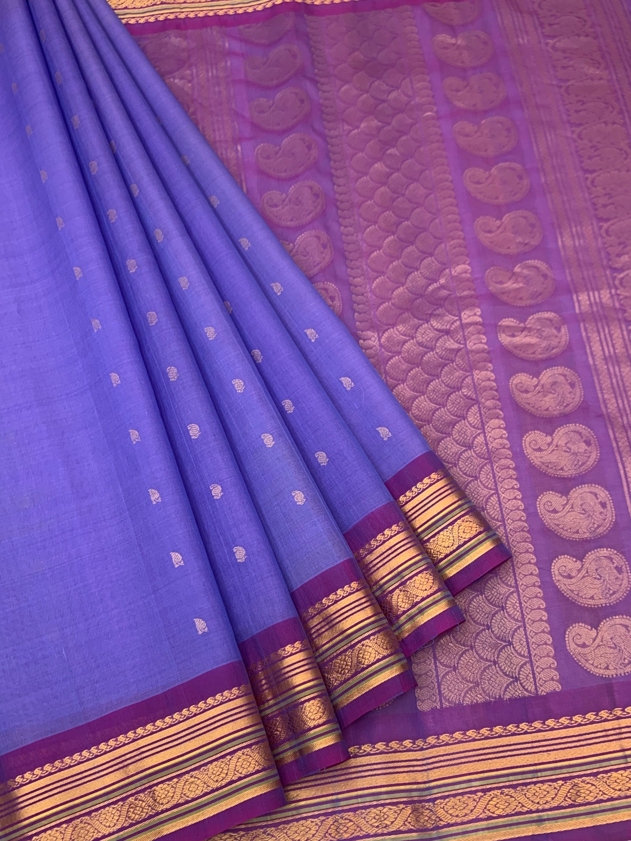 Classic Lavender & Purple Handloom Gadwal Cotton Saree