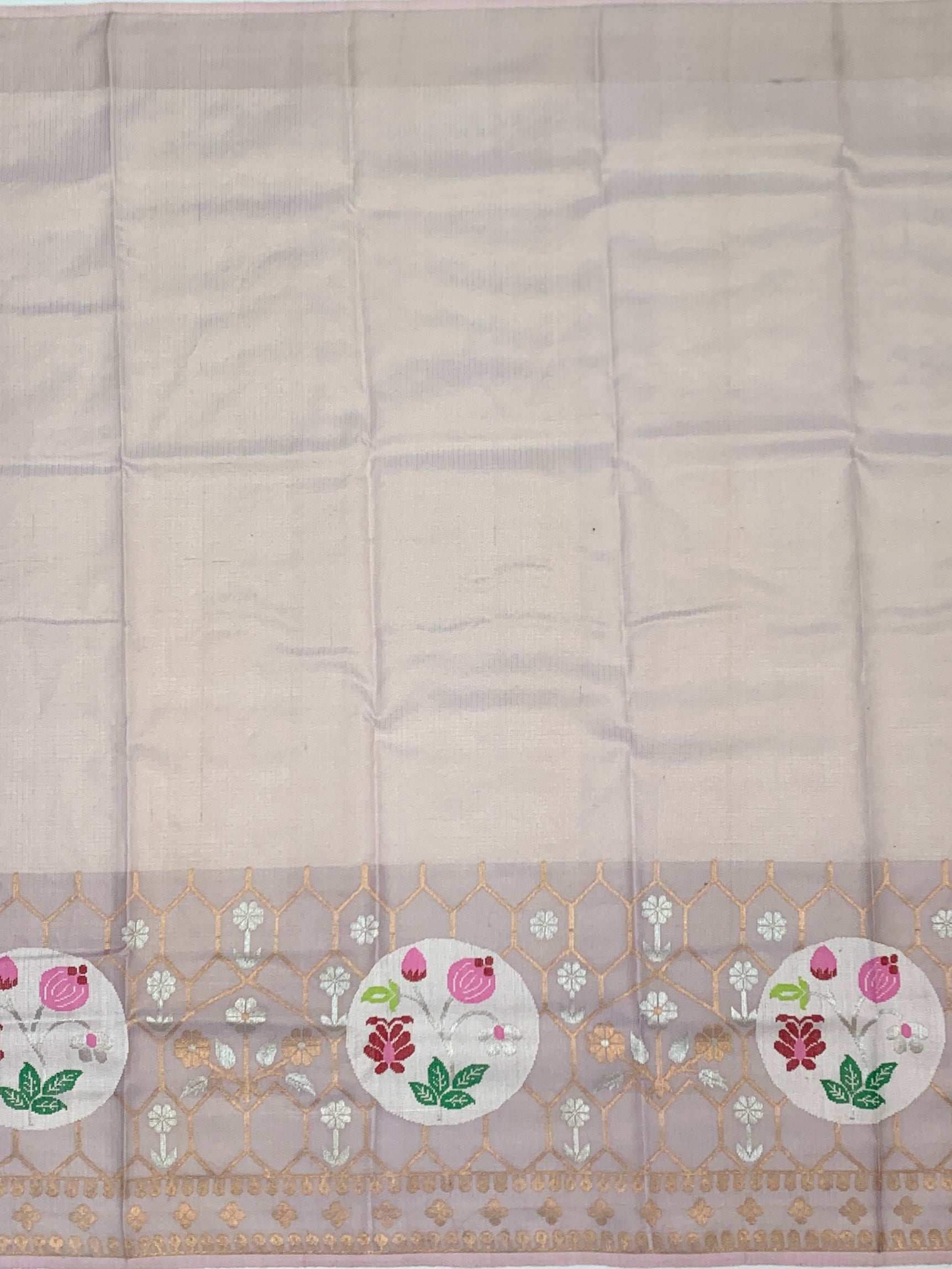 Floral Lattice Tissue Zari Kota Saree with Medallion Border
