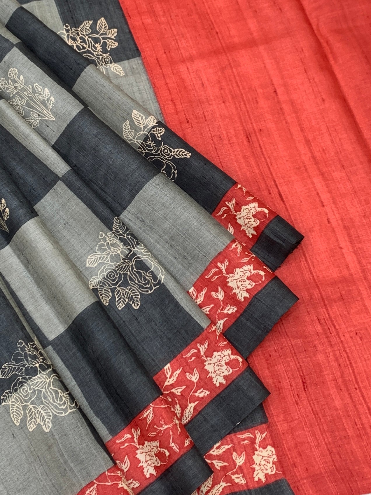 Charcoal & Crimson Checked Floral Tussore Saree