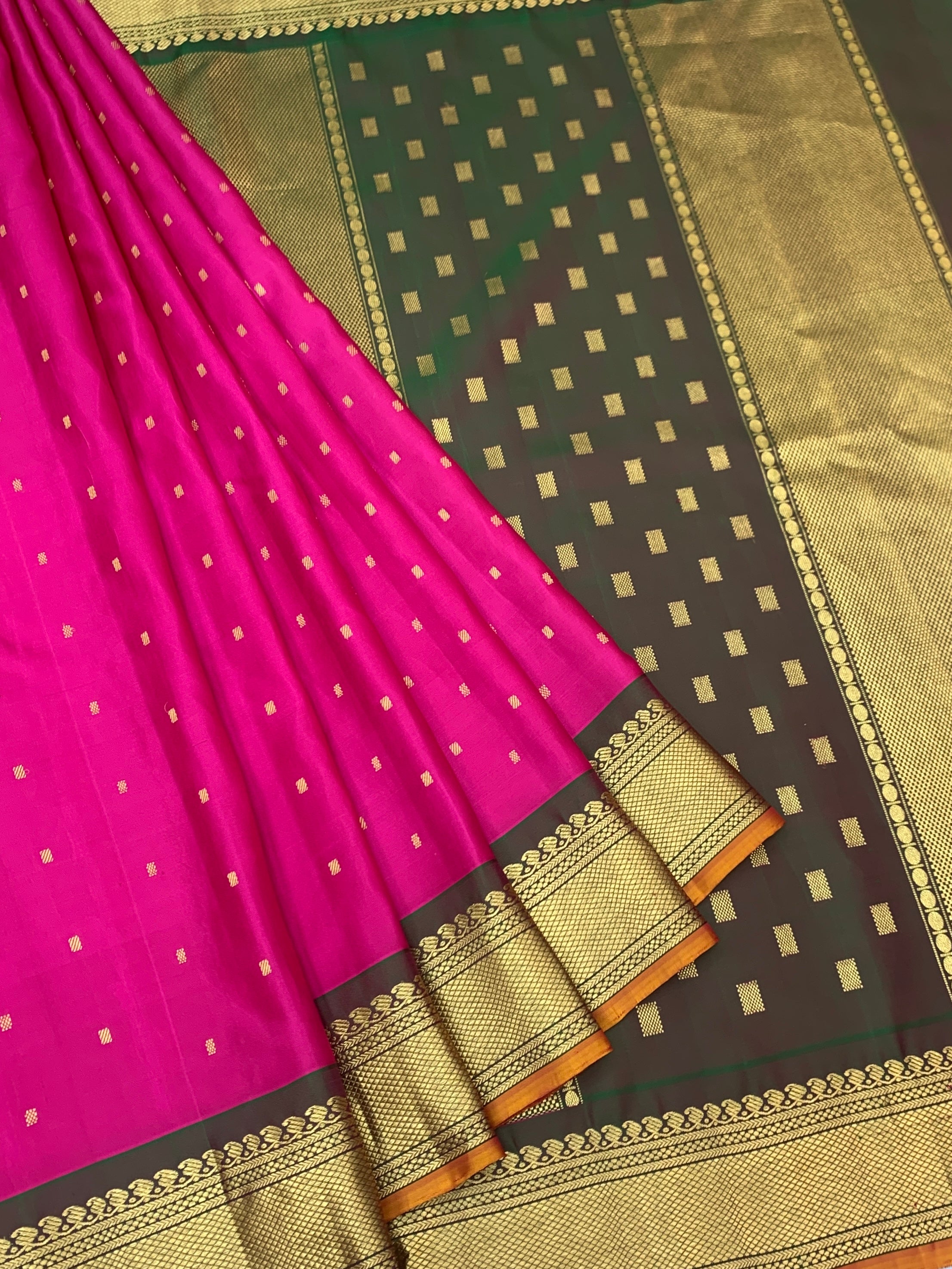 Magical Rani Pink & Olive Green Handwoven Gadwal Twill Pattu Saree