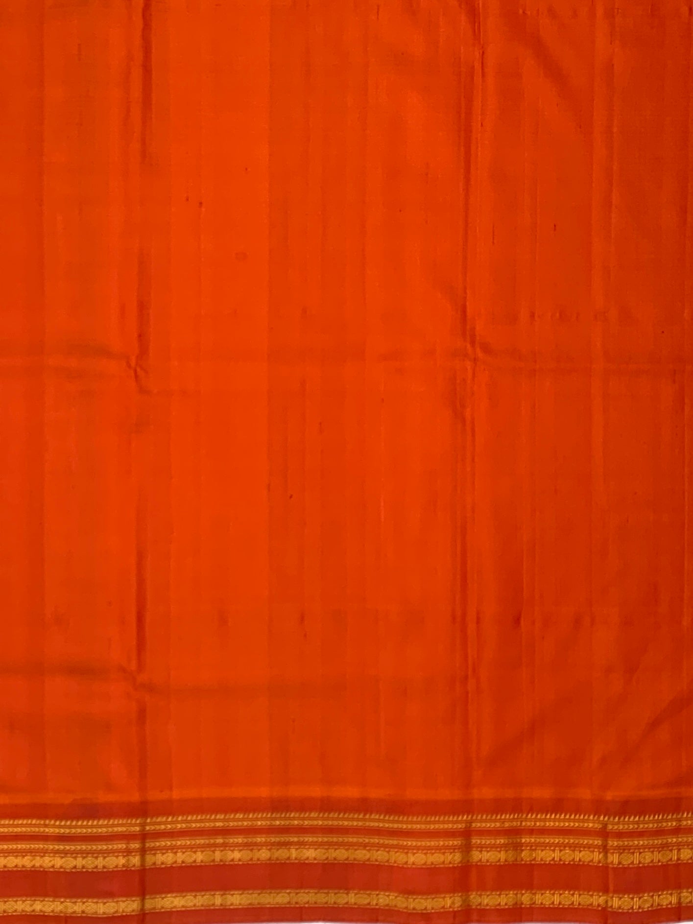 Gadwal Pattu Saree – Emerald Green with Rust Orange & Gold Border