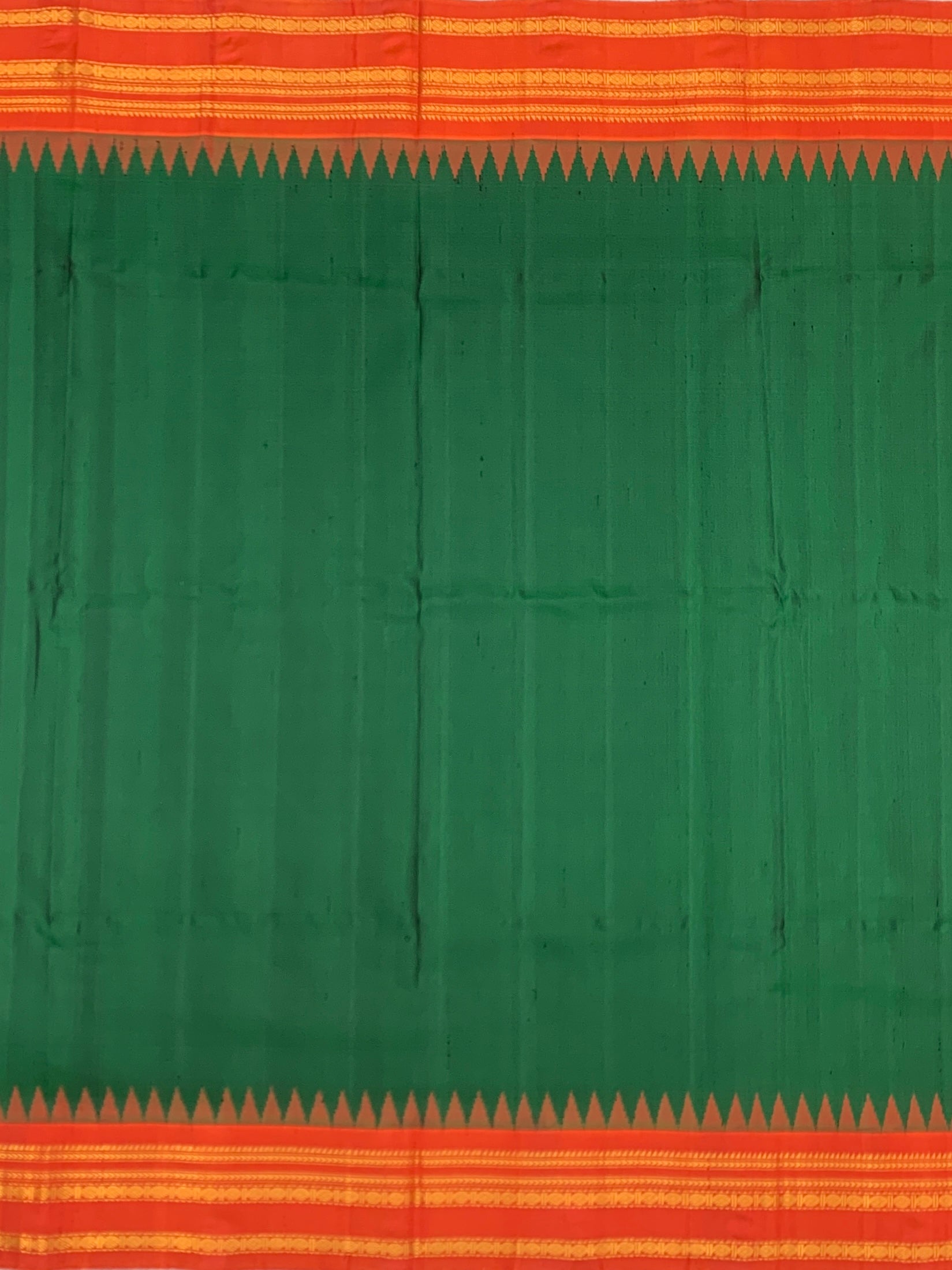 Bottle Green Gadwal Pattu Saree