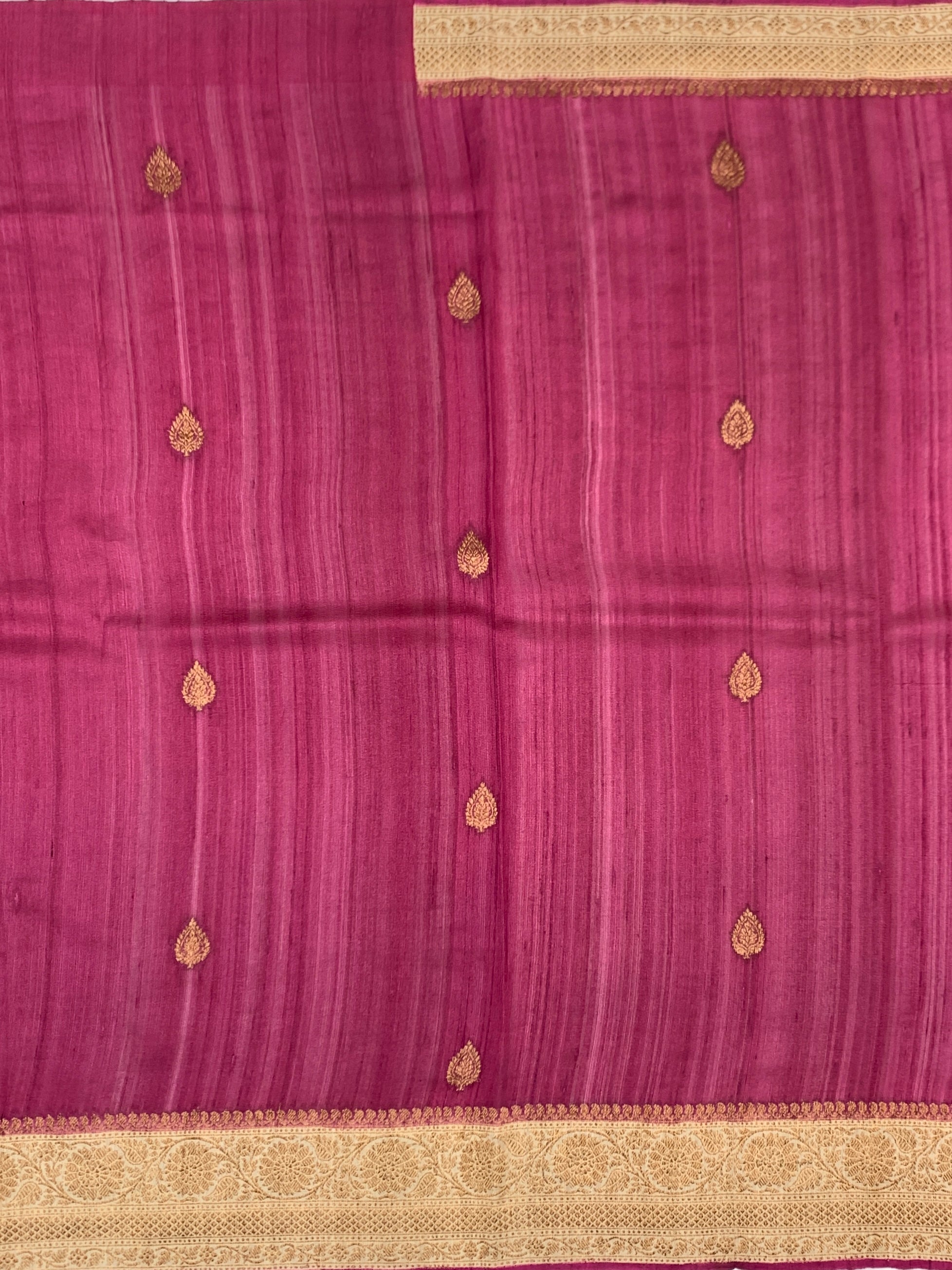 Regal Magenta & Cream Tussore Saree With Intricate Gold Zari Craftsmanship