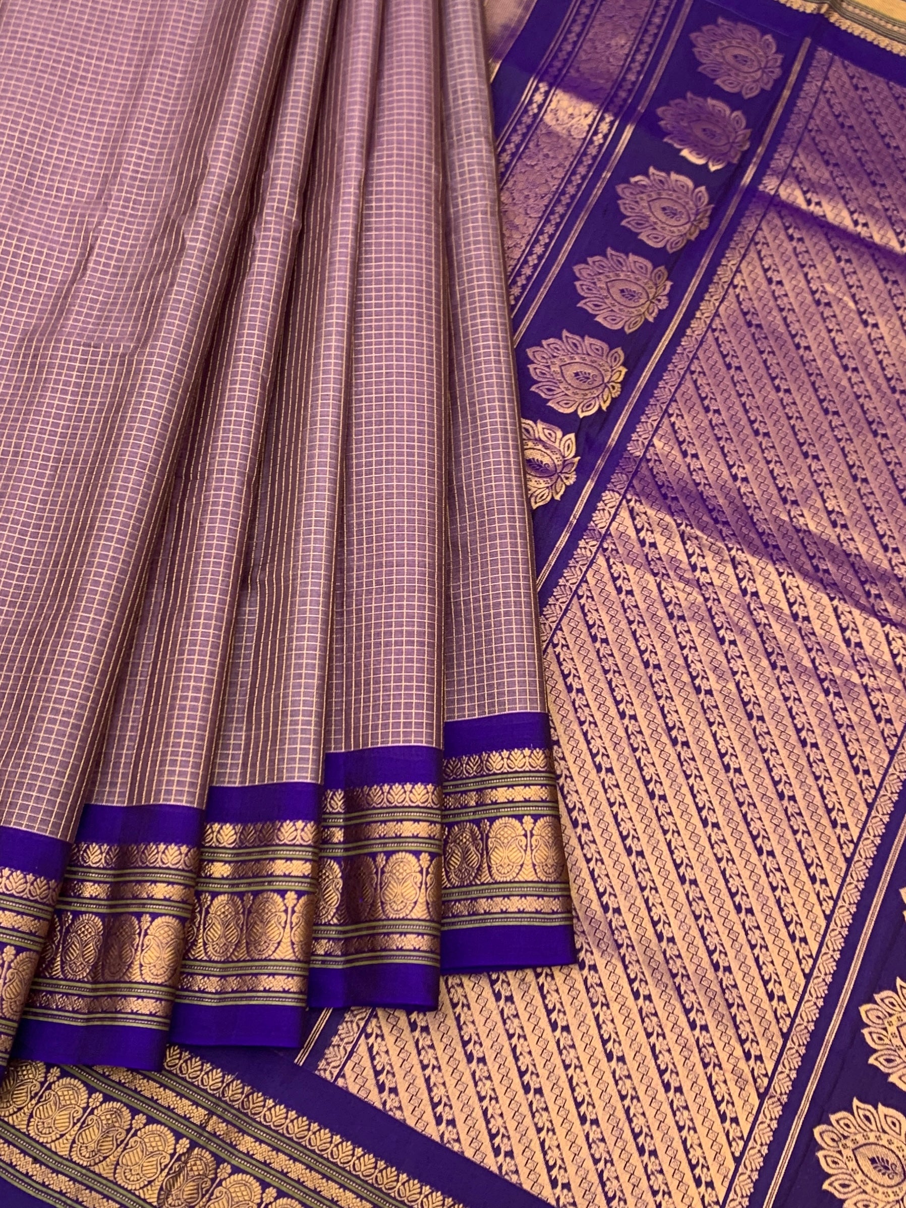 Lavender & Royal Purple Handloom Gadwal Cotton Saree