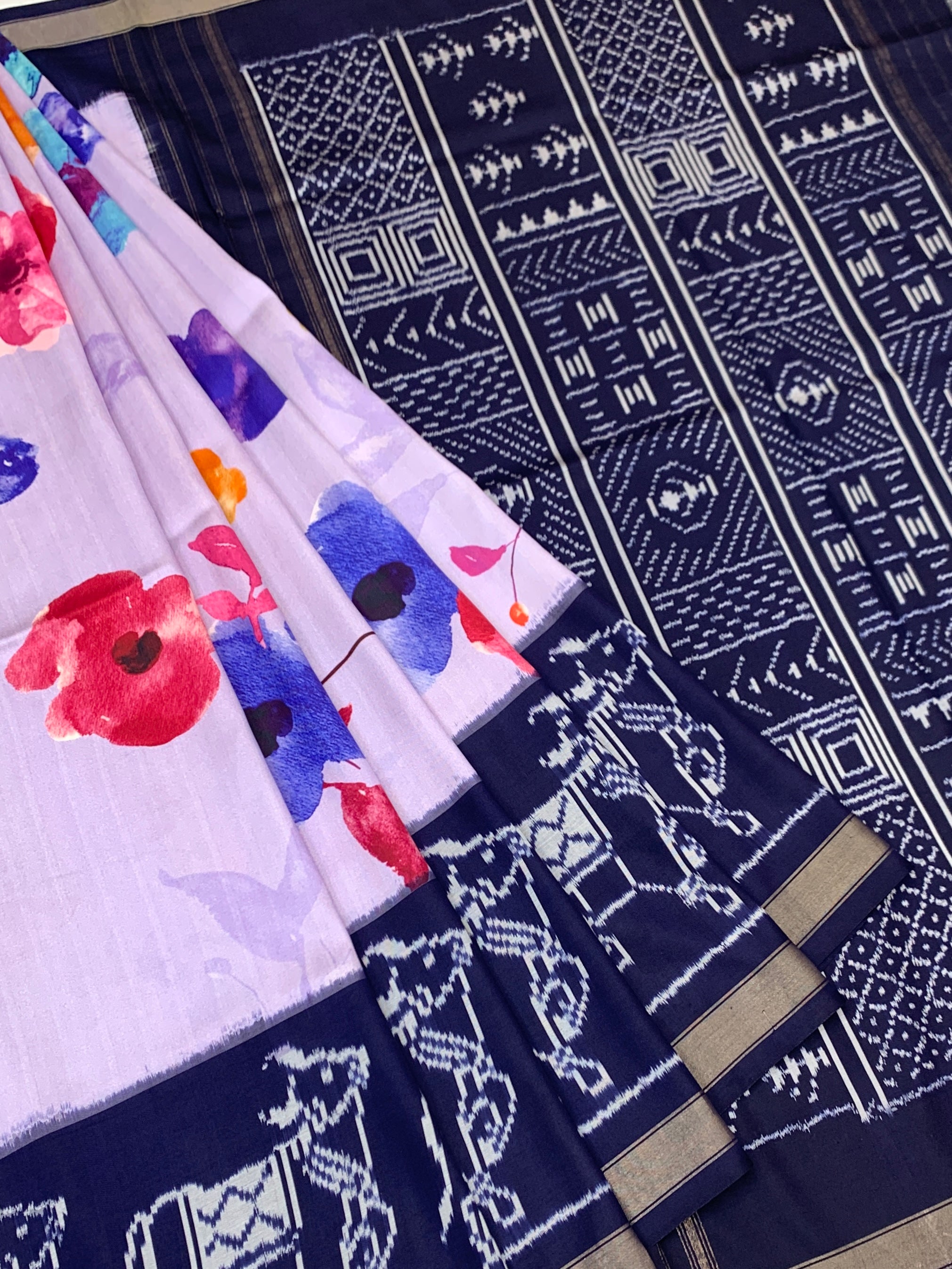 Lilac & Midnight Blue Floral Patola Printed Saree