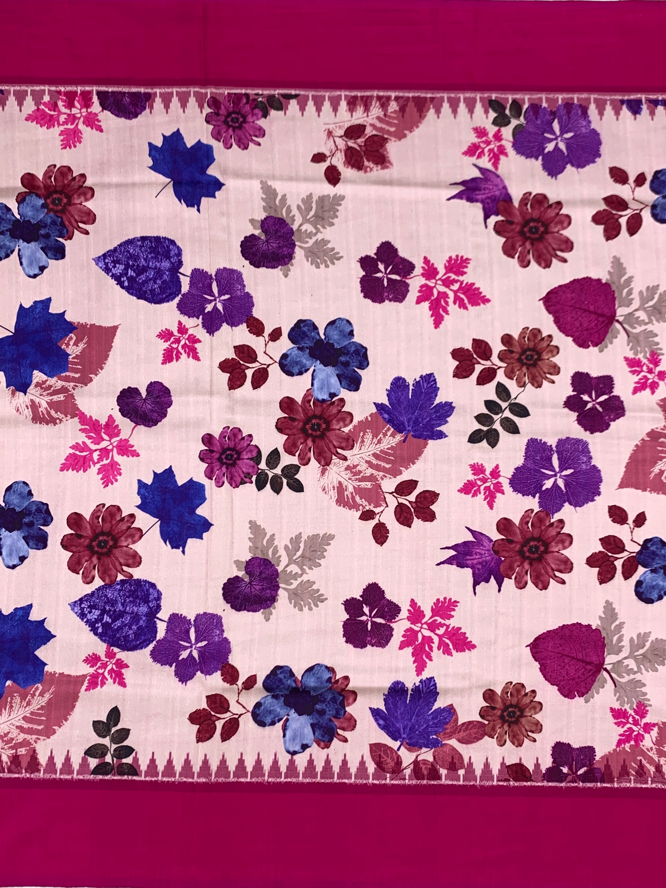 Light Magenta Floral Print Saree with Traditional Patola Style Pallu & Matching Blouse Piece