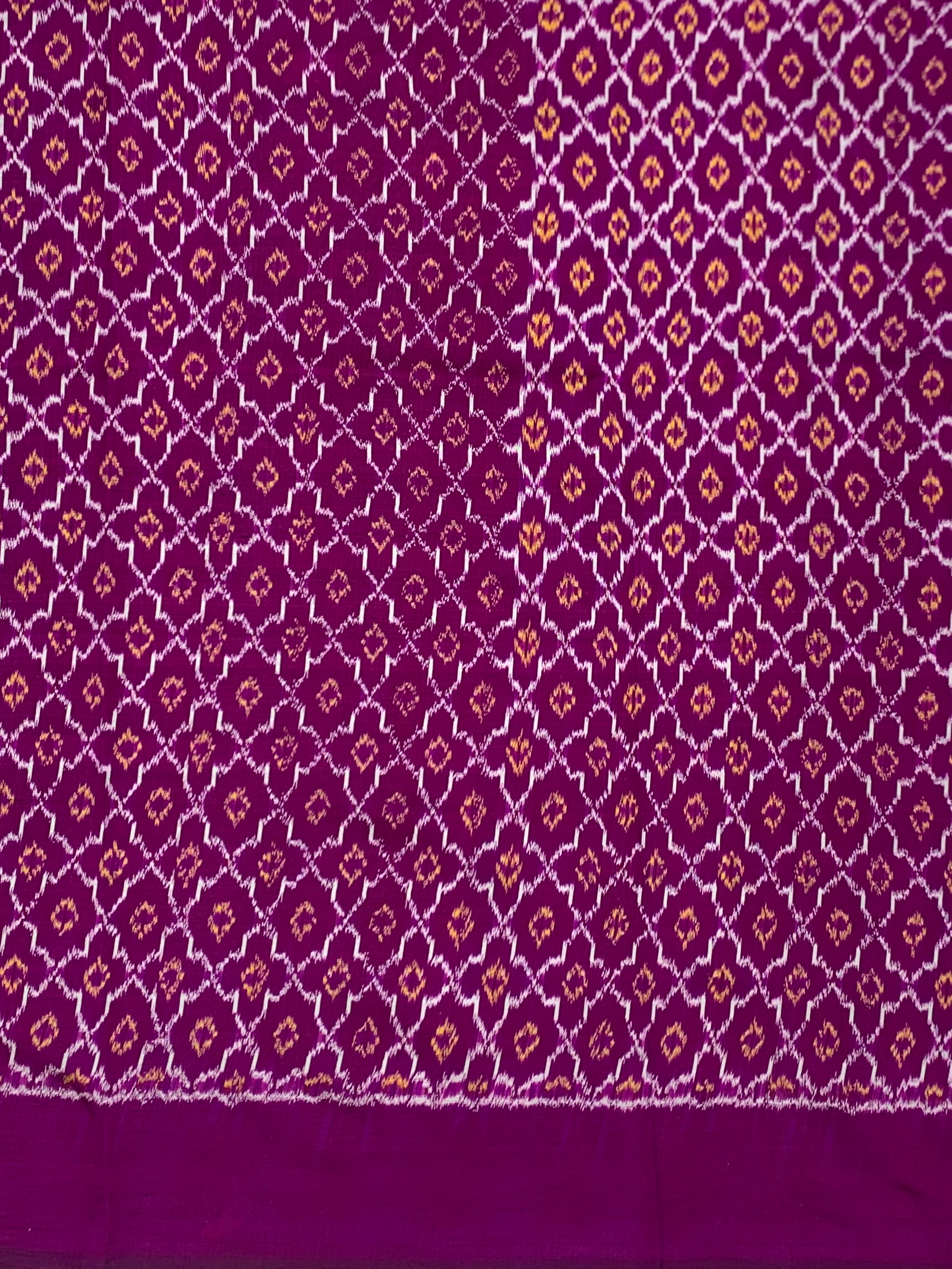 Elegant Magenta Floral & Patola Print Saree with Unstitched Blouse Piece