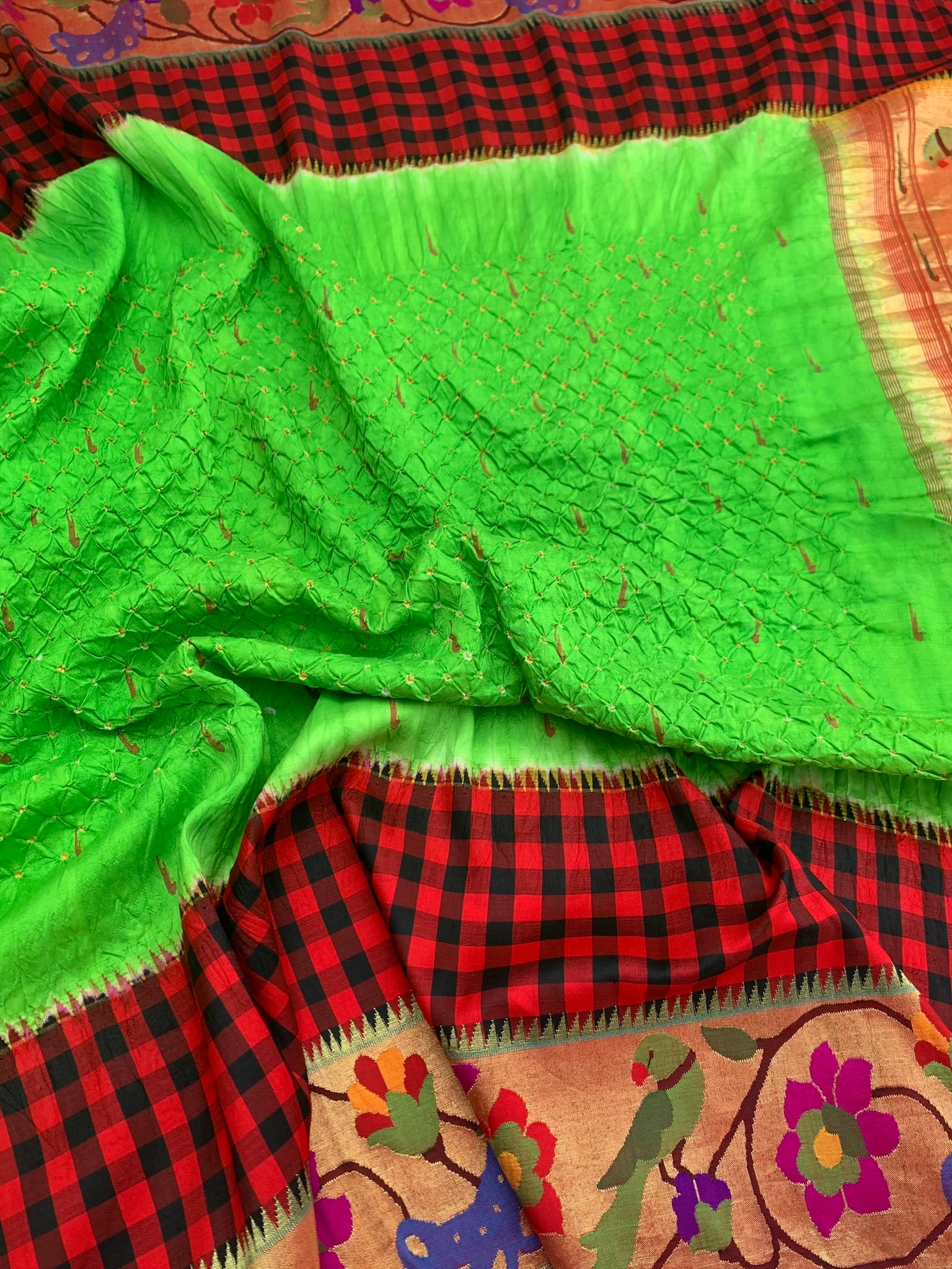 Bandhani Saree